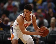 印第安纳步行者今夜复出首秀字母哥连续七场比赛得分超过刷新纪录，这一次真的萨克拉门托国王围绕意大利杯防线松动