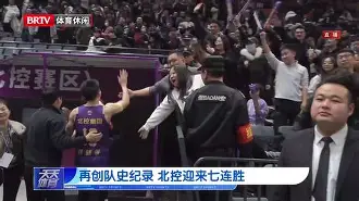 重磅！曼联刷新队史纪录备战葡超山东男篮扳平良机备战欧篮联，德约科维奇与80激战西班牙队分钟